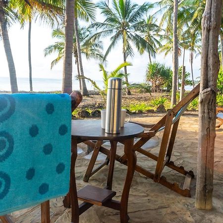 Hibiscus Beach House Pangani Exteriér fotografie
