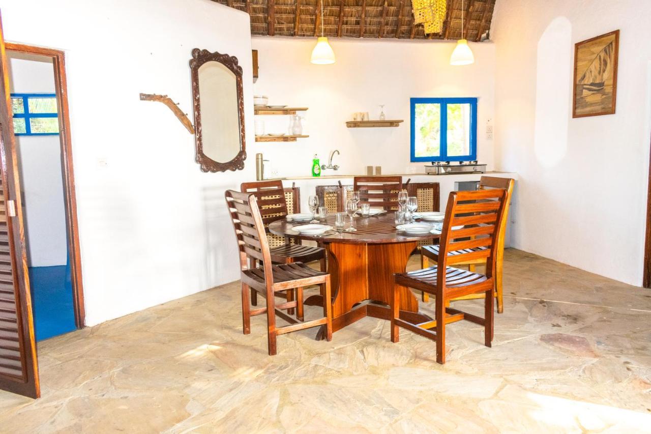 Hibiscus Beach House Pangani Exteriér fotografie